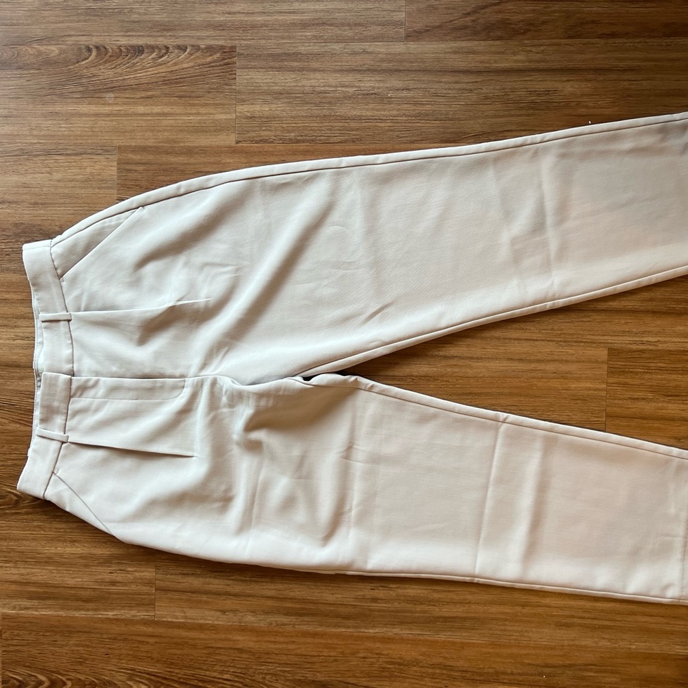 Curve Love A&F Quinn Tailored Straight Pant